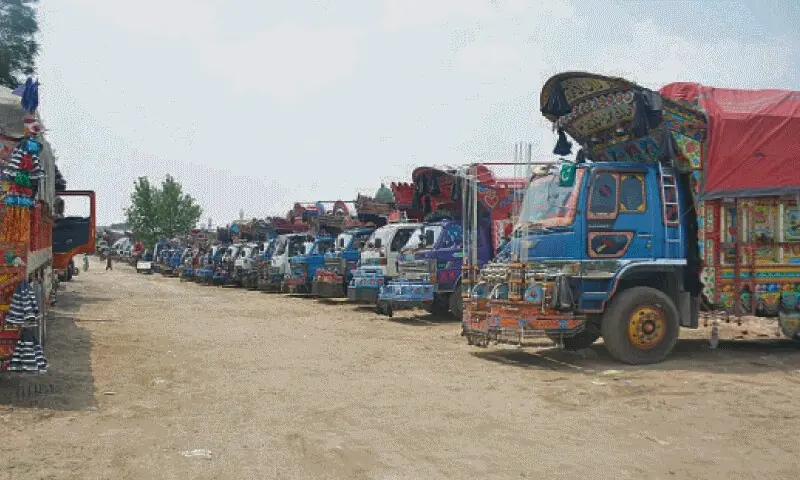 پنجاب بھر میں بھاری چالان اور جرمانوں کے خلاف ٹرانسپورٹرز کی ہڑتال