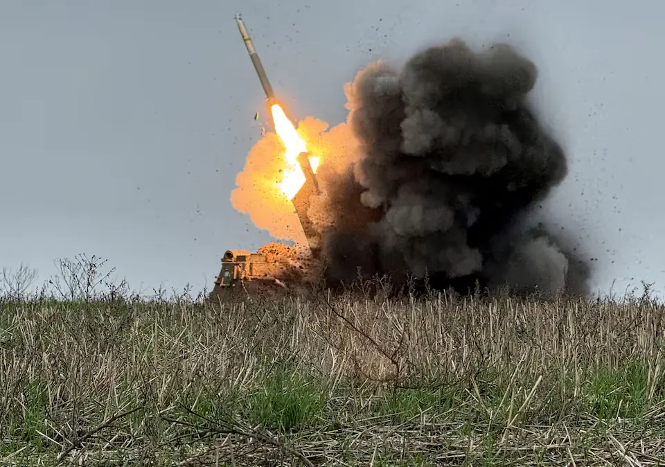 Ukrainian servicemen fire a Multiple Launch Rocket System (MLRS) towards Russian troops, amid Russia&rsquo;s attack on Ukraine, near the frontline town of Pokrovsk in the Donetsk region, Ukraine. &ndash; Reuters