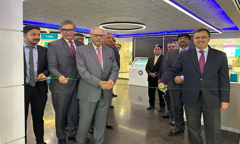 The launching ceremony of Faysal Bank’s self-serve digital lobby in Lahore. The launching ceremony of Faysal Bank’s self-serve digital lobby in Lahore.