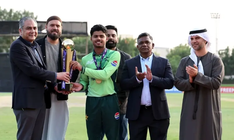 پاکستان انڈر 19 ایشیا کپ کا چیمپئن بن گیا، بھارت کو بدترین شکست