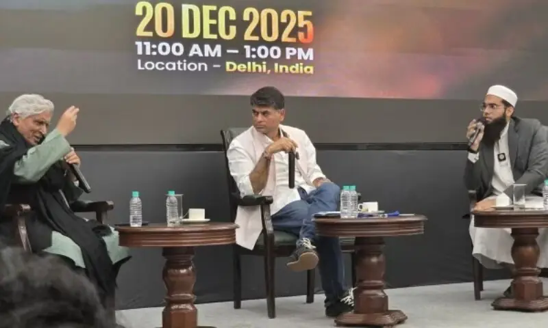 جاوید اختر کے ساتھ فکری مباحثہ: انٹرنیٹ پر مفتی شمائل کے چرچے