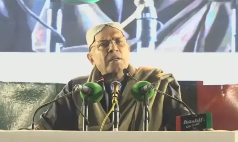 President Asif Ali Zardari addresses a public gathering at Garhi Khuda Bakhsh on the death anniversary of former prime minister Benazir Bhutto.