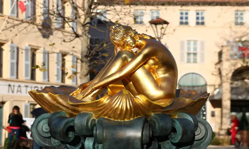 A statue of the late French singer, actor and animal rights activist Brigitte Bardot at Place Blanqui in Saint Tropez, France. &ndash; Reuters