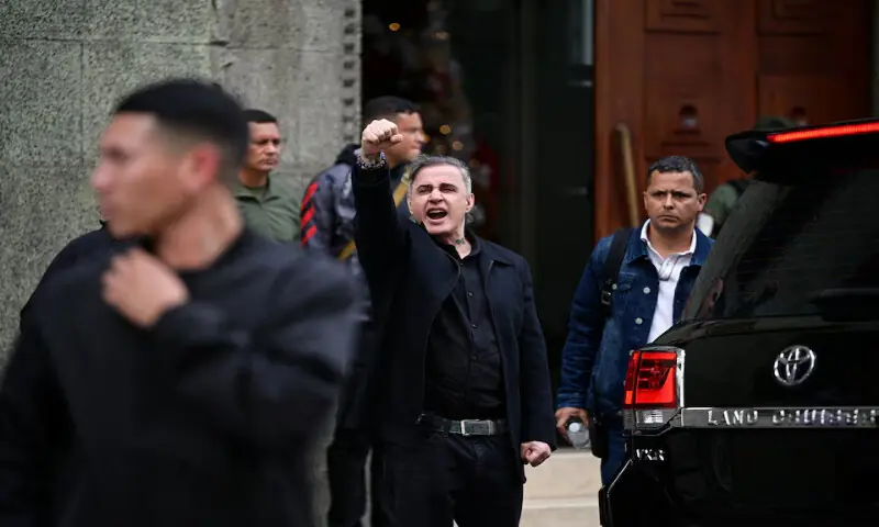 Venezuela&rsquo;s Attorney-General Tarek William Saab gestures as he leaves Vice-presidency building in Caracas, Venezuela. &ndash; Reuters