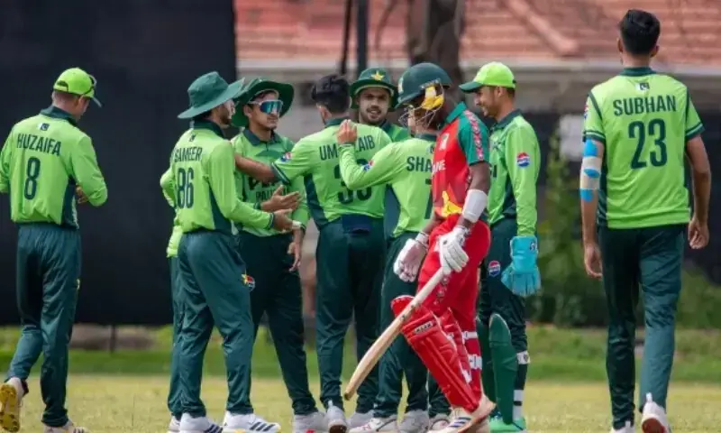 Zimbabwe Under-19 were bowled out for 158 in 44.4 overs.