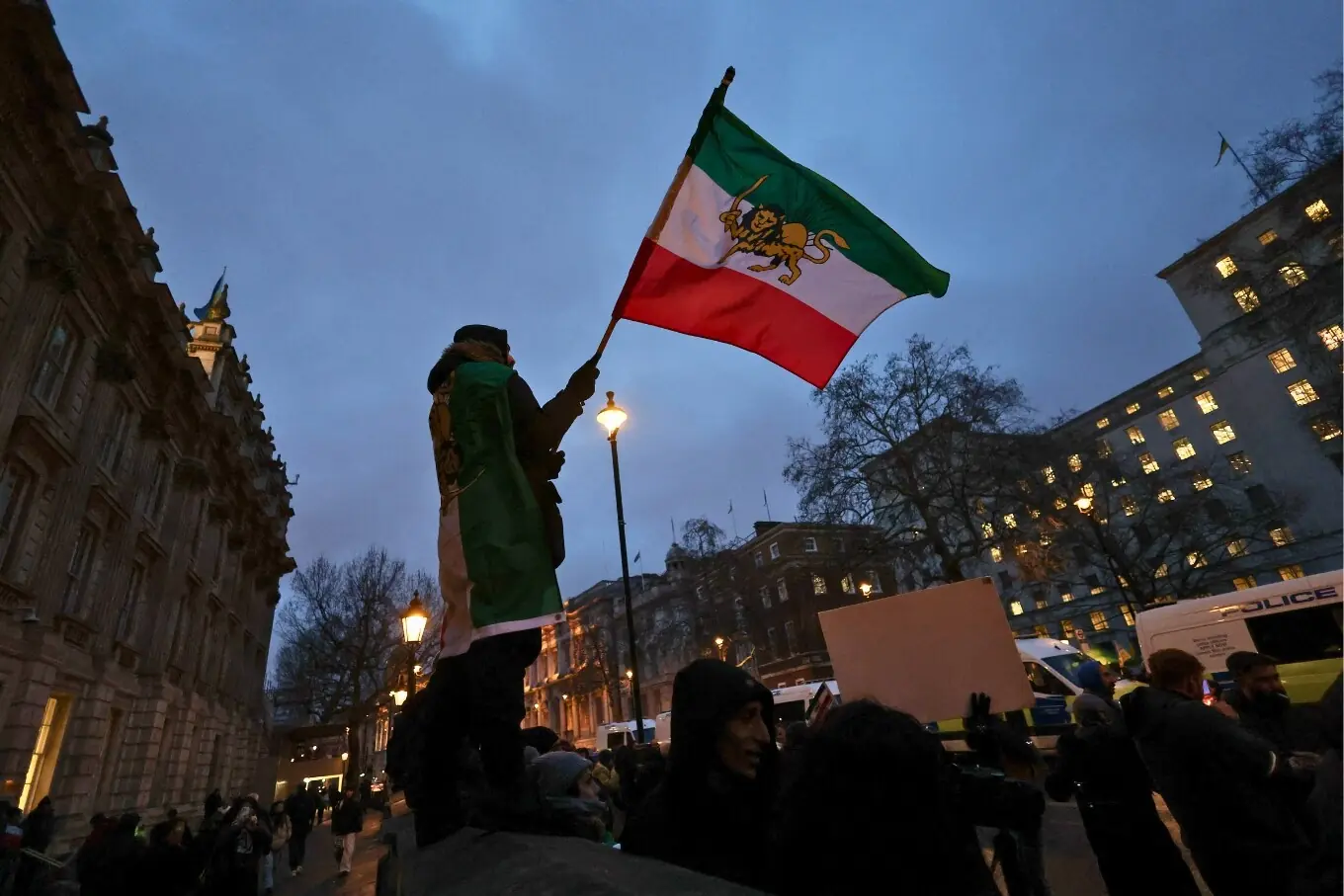 لندن میں ایران مخالف احتجاج کا ایک منظر
