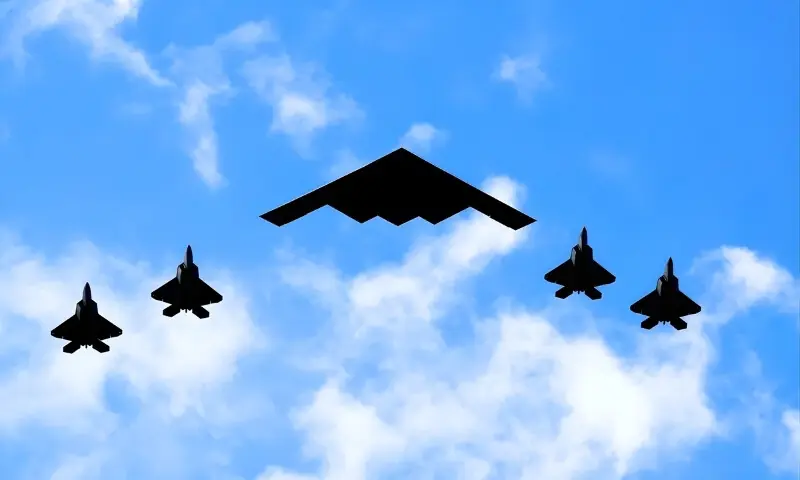 کشیدگی میں وقتی کمی، لیکن اشارے ہیں کہ امریکا ایران پر عنقریب حملہ کرے گا: میڈیا رپورٹس