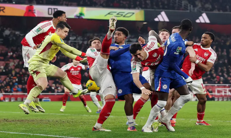 Chelsea&rsquo;s Trevoh Chalobah and Wesley Fofana in action with Arsenal&rsquo;s Piero Hincapie, Martin Zubimendi and Kepa Arrizabalaga during their League Cup at the Emirates Stadium. &ndash; Reuters