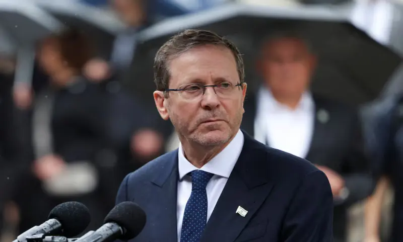 Israeli President Isaac Herzog speaks during a press conference after laying a wreath to honour the families and victims of a deadly mass shooting during a Jewish Hanukkah celebration at Bondi Beach. &ndash; Reuters