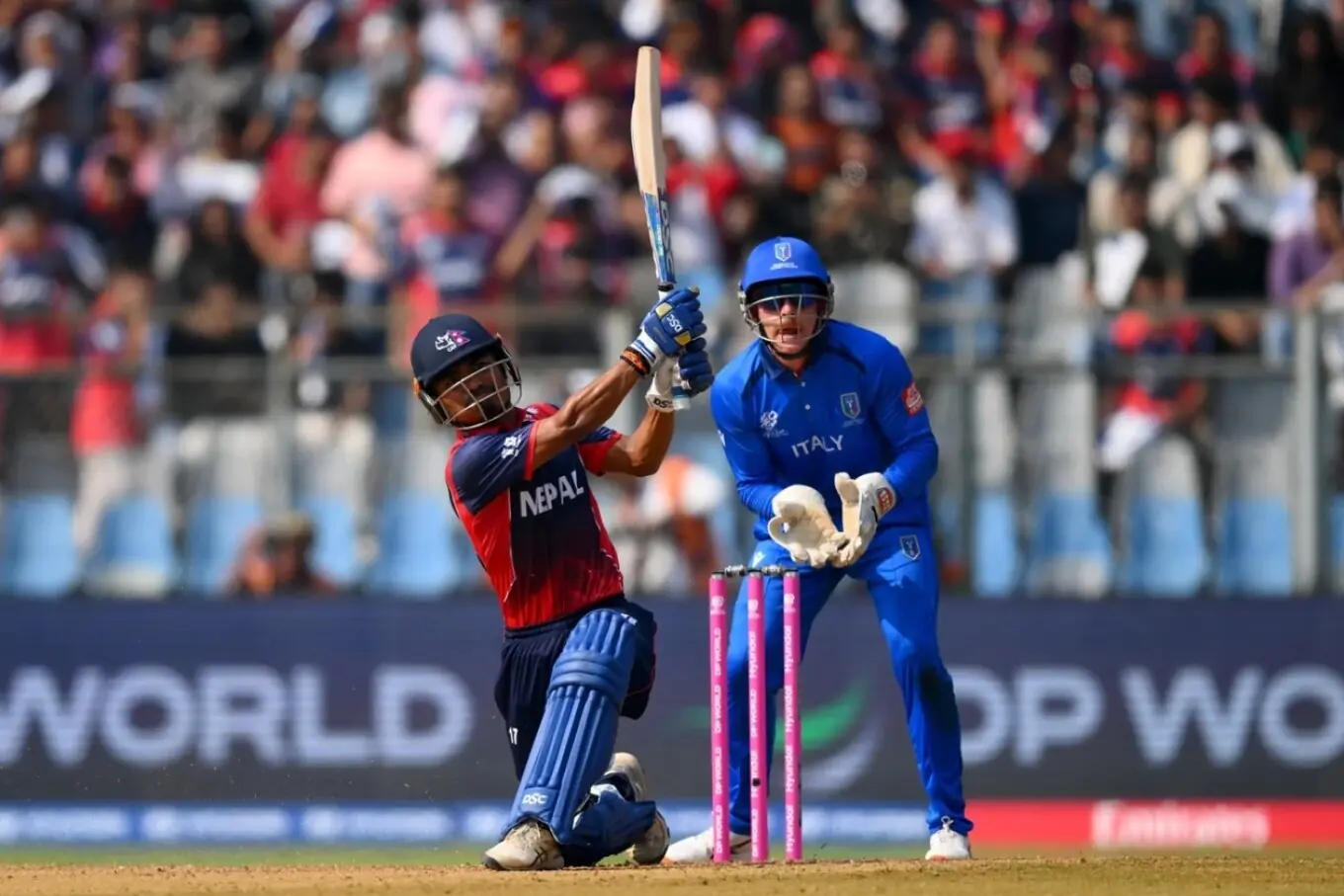 اٹلی بمقابلہ نیپال