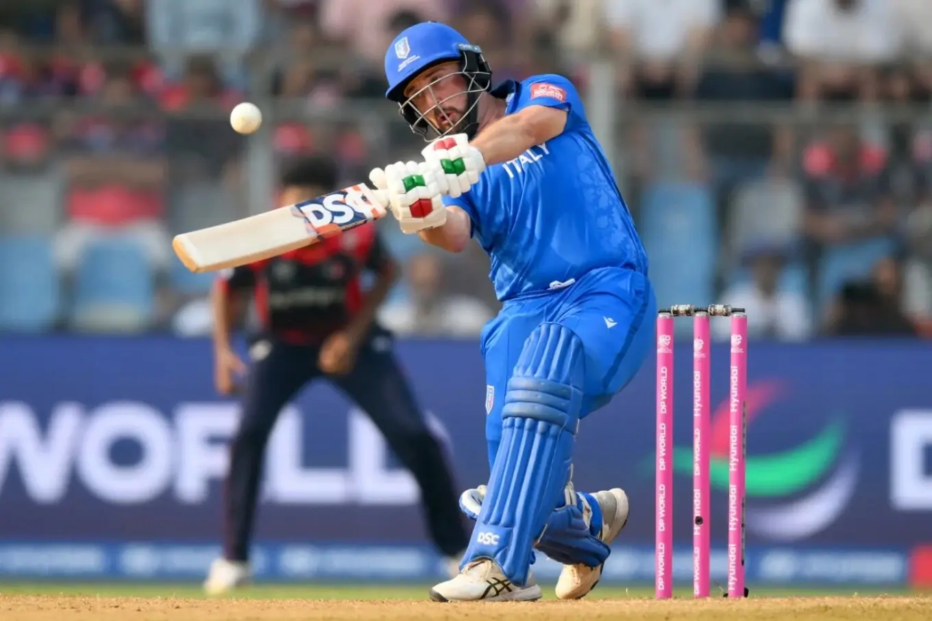 اٹلی بمقابلہ نیپال