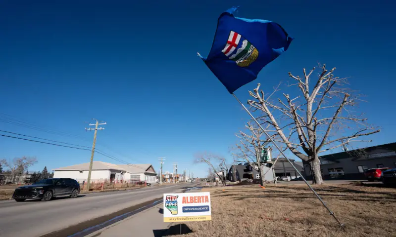 An Alberta flag flies at an Alberta Independence petition signing location in High River, Alberta, Canada. &ndash; Reuters