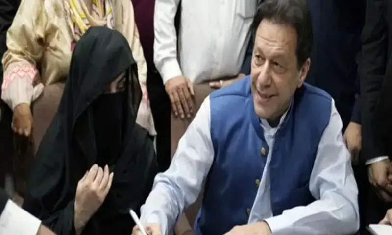 Imran Khan and his wife Bushra Bibi. File photo Imran Khan and his wife Bushra Bibi. File photo