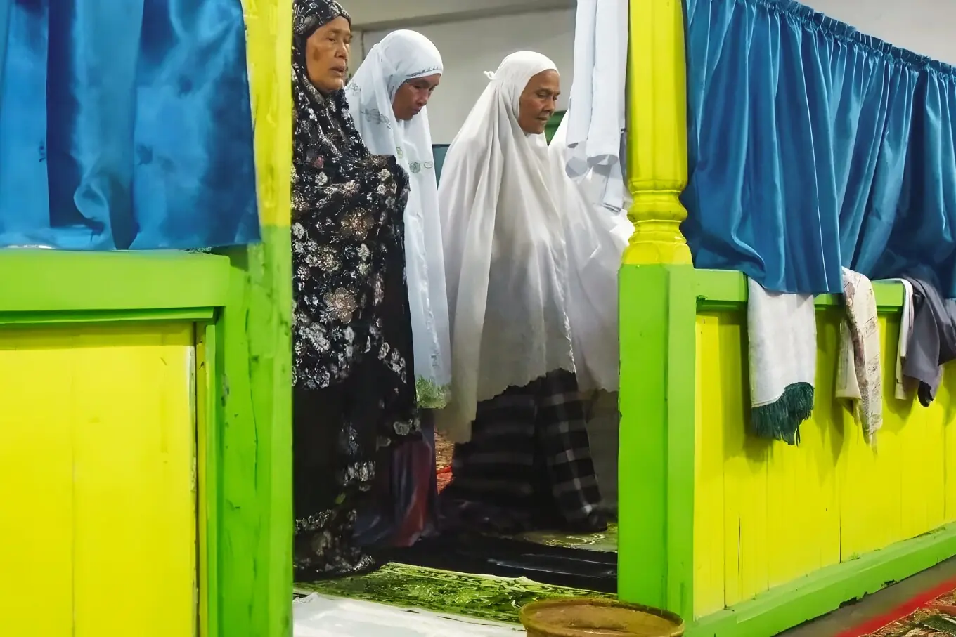 انڈونیشیا میں رمضان 2026 کی پہلی نمازِ تراویح انڈونیشیا میں رمضان 2026 کی پہلی نمازِ تراویح