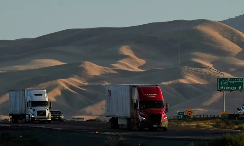 امریکا میں کمرشل ڈرائیور لائسنس کے ٹیسٹ کے لیے بڑی شرط عائد