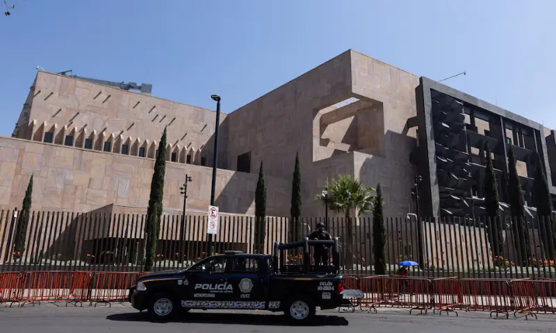 A member of the police guards the US embassy amid a wave of violence in Mexico following the killing of drug lord Nemesio Oseguera, known as &lsquo;El Mencho&rsquo; in Mexico City, Mexico. &ndash; Reuters