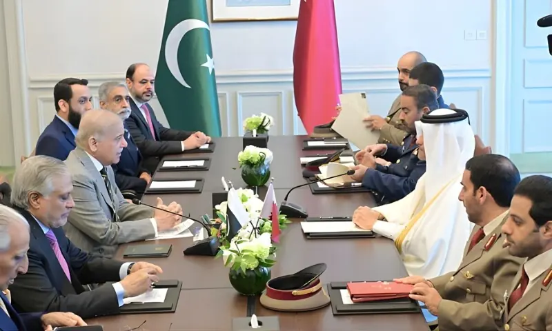 دوحہ میں پاک-قطر قیادت کی اہم بیٹھک، اسٹریٹجک شراکت داری مضبوط بنانے کا عزم