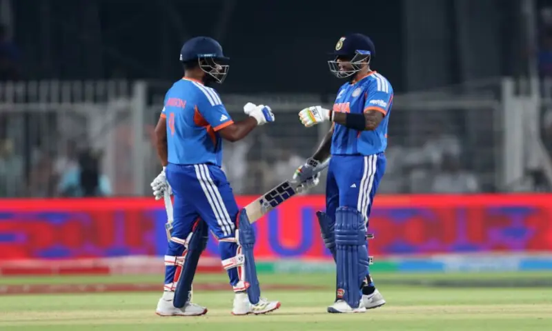 India&rsquo;s Suryakumar Yadav and Sanju Samson talk between overs at Eden Gardens in Kolkata on March 1, 2026. Reuters