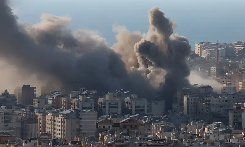 لبنان: اسرائیل کے فضائی حملوں میں ہلاکتوں کی تعداد 72 تک جا پہنچی