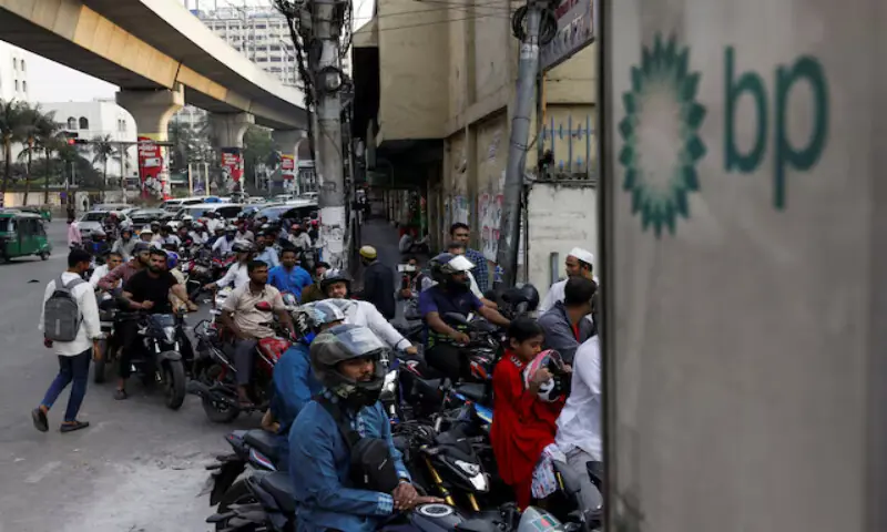 Vehicles queue at a fuel station, as concerns grow over fuel supplies following US-Israel conflict with Iran, in Dhaka, Bangladesh. &ndash; Reuters