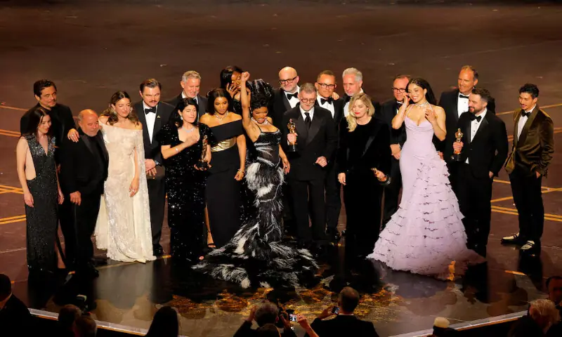 Director Paul Thomas Anderson and cast members celebrate as they accept the Oscar for Best Picture for &ldquo;One Battle after Another&rdquo;. &ndash; Reuters