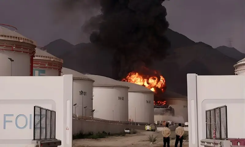 Fire and smoke rise in the Fujairah oil industry zone in Fujairah, United Arab Emirates. &ndash; Reuters