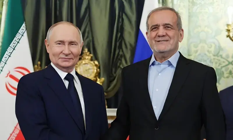 Russian President Vladimir Putin and Iranian President Masoud Pezeshkian. &ndash; Reuters