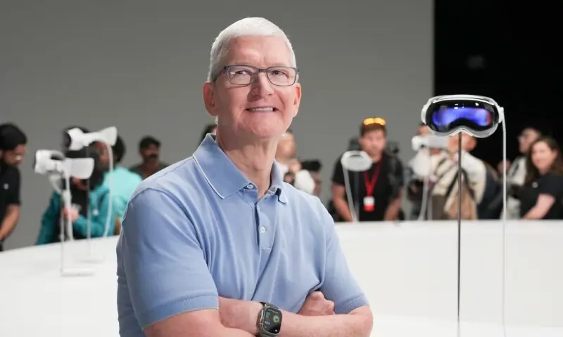 ایپل کے سی ای او کا ایک دہائی سے زائد عرصے بعد مستعفی ہونے کا اعلان