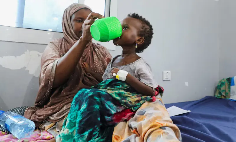 An internally displaced Somali woman feeds her malnourished child at the Daynile hospital as shortages of lifesaving therapeutic foods caused by shipping disruptions due to the Iran war have forced clinics treating severely malnourished children to turn away patients and ration supplies in drought-hit Somalia, in Daynile district of Mogadishu, Somalia. -- Reuters
