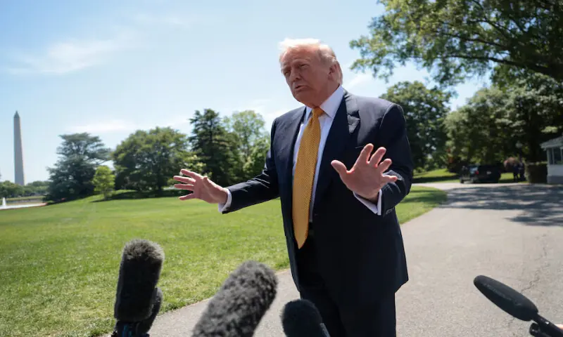 US President Donald Trump speaks to the press, ahead of departing the White House for Joint Base Andrews en route to Beijing, China, in Washington, DC. -- Reuters US President Donald Trump speaks to the press, ahead of departing the White House for Joint Base Andrews en route to Beijing, China, in Washington, DC. -- Reuters