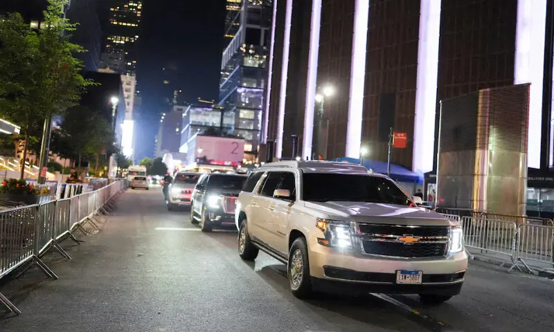 A car believed to be transporting Taylor Swift makes its way outside Madison Square Garden in New York City, US. -- Reuters A car believed to be transporting Taylor Swift makes its way outside Madison Square Garden in New York City, US. -- Reuters