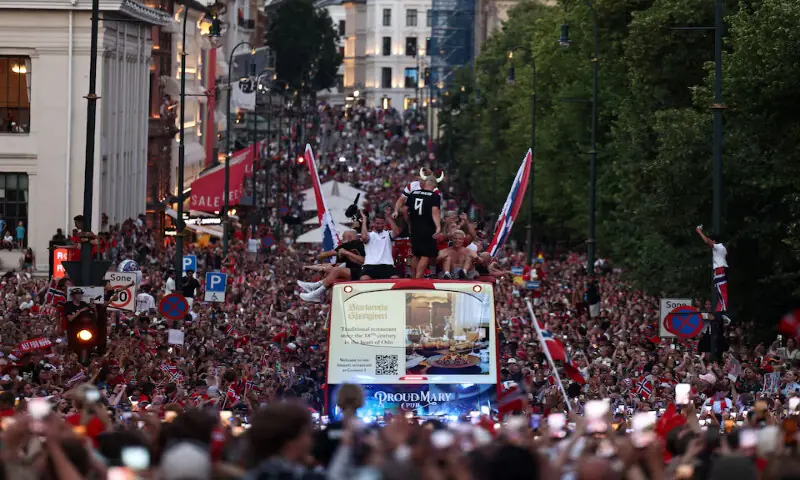 Norwegian men’s football team arrives in Oslo. -- Reuters Norwegian men’s football team arrives in Oslo. -- Reuters