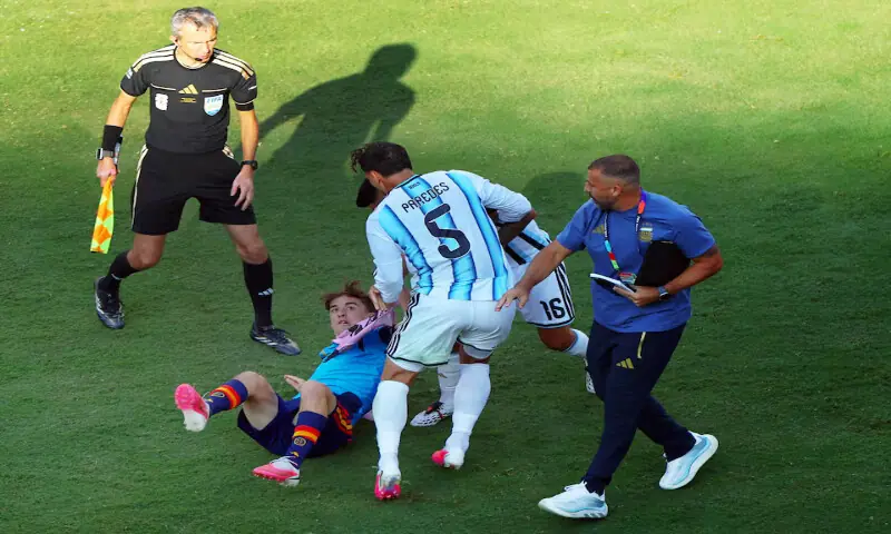 Argentina's Leandro Paredes clashes with Spain's Gavi after the match as Spain win the World Cup. -- Reuters Argentina's Leandro Paredes clashes with Spain's Gavi after the match as Spain win the World Cup. -- Reuters