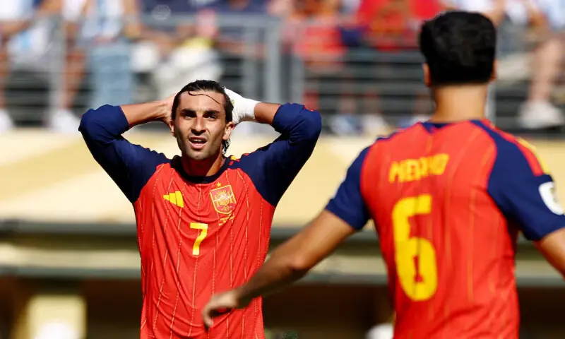 Spain's Ferran Torres reacts. -- Reuters Spain's Ferran Torres reacts. -- Reuters