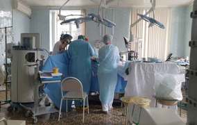 Russian doctors complete heart surgery during hospital fire