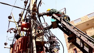 Karachi power outage: restoration efforts underway