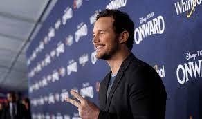 As 'The Tomorrow War' debuts online, Chris Pratt wants mobile phones off