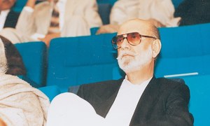 Sardar Ataullah Mengal passes away in Karachi