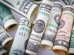 Rupee recovers for second straight session, up 0.23% against US dollar
