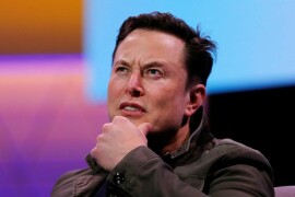 Can Elon Musk renegotiate a lower price for his Twitter deal?