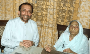 ڈاکٹر فاروق ستار کی والدہ انتقال کرگئیں