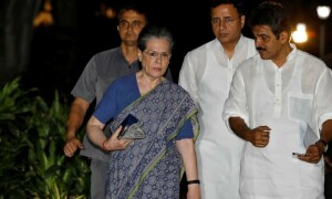 Indian opposition leader Sonia Gandhi questioned in money-laundering probe