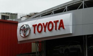 Toyota, Suzuki to partially shut Pakistan output over forex, shortage issues