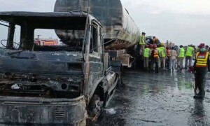 20 dead after Karachi-bound bus collides with oil tanker at Multan-Sukkur Motorway