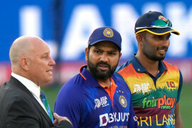 Sri Lanka opt to bowl against India in key Asia Cup tie