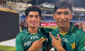 افغانستان کیخلاف چھکوں سےقبل نسیم شاہ کی حسنین سےفرمائش