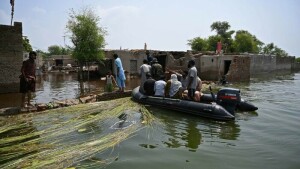 &lsquo;A matter of honour&rsquo;: Women forced to stay in flooded Pakistan village