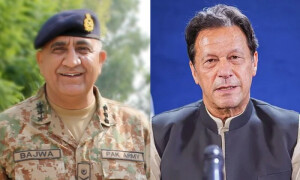 عمران خان کی آرمی چیف جنرل قمر جاوید باجوہ کو توسیع دینے کی تجویز