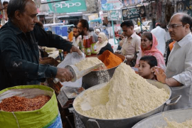 Lahore flour shortage: When you can&rsquo;t afford two square meals a day