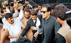 System takes a month to get apology from Imran Khan in contempt case